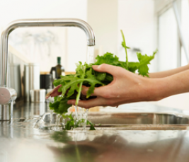 L'eau du robinet dans la cuisine