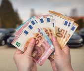 Vendre ou acheter un véhicule d'occasion : conseils pour sécuriser la transaction