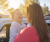 Acheter un siège auto pour un enfant handicapé : comment choisir ?