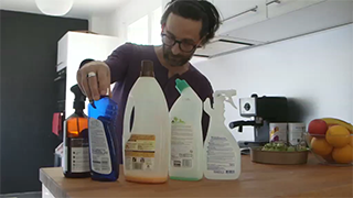 Tri des emballages plastiques : que signifient tous ces logos ?